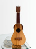 CUATRO MODELO 74 DE 5 TRASTE ADORNO CON BASE