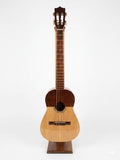 CUATRO MODELO 98 DE 17 TRASTE SEMI PROFESIONAL TECA Y CEDRO GUILLERMO TIMAURE